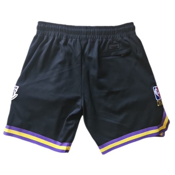 PRO STANDARD | NBA Los Angeles Lakers Davis #3 Black Shorts in Size Large - Picture 2 of 5